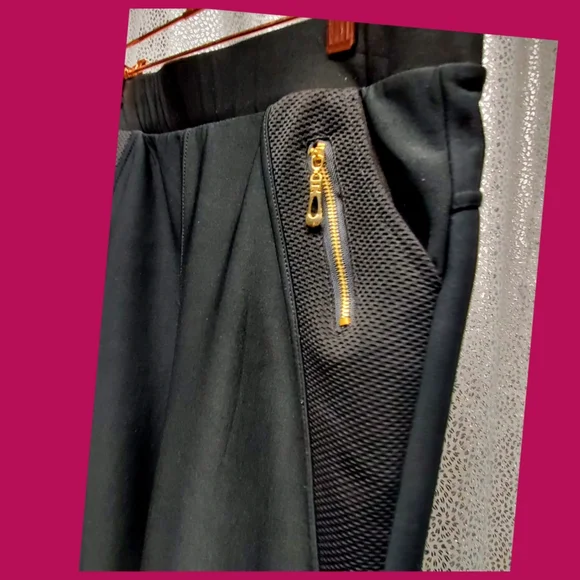 Women's Jogging-Hiking Pants - Picture 4 of 7